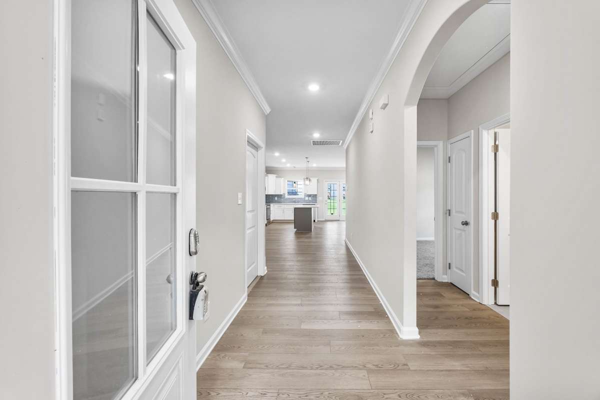 SAMPLE PHOTOS OF HOME PLAN. Interior and exterior finishes, colors, design details and upgrades may vary.