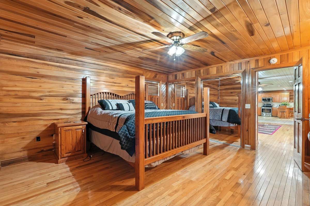 Large Bedroom