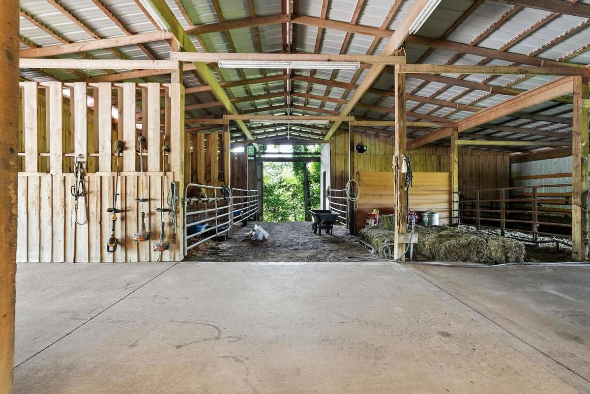 Stalls and storage