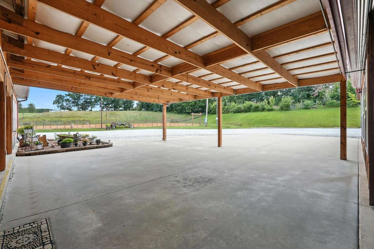 Double carport