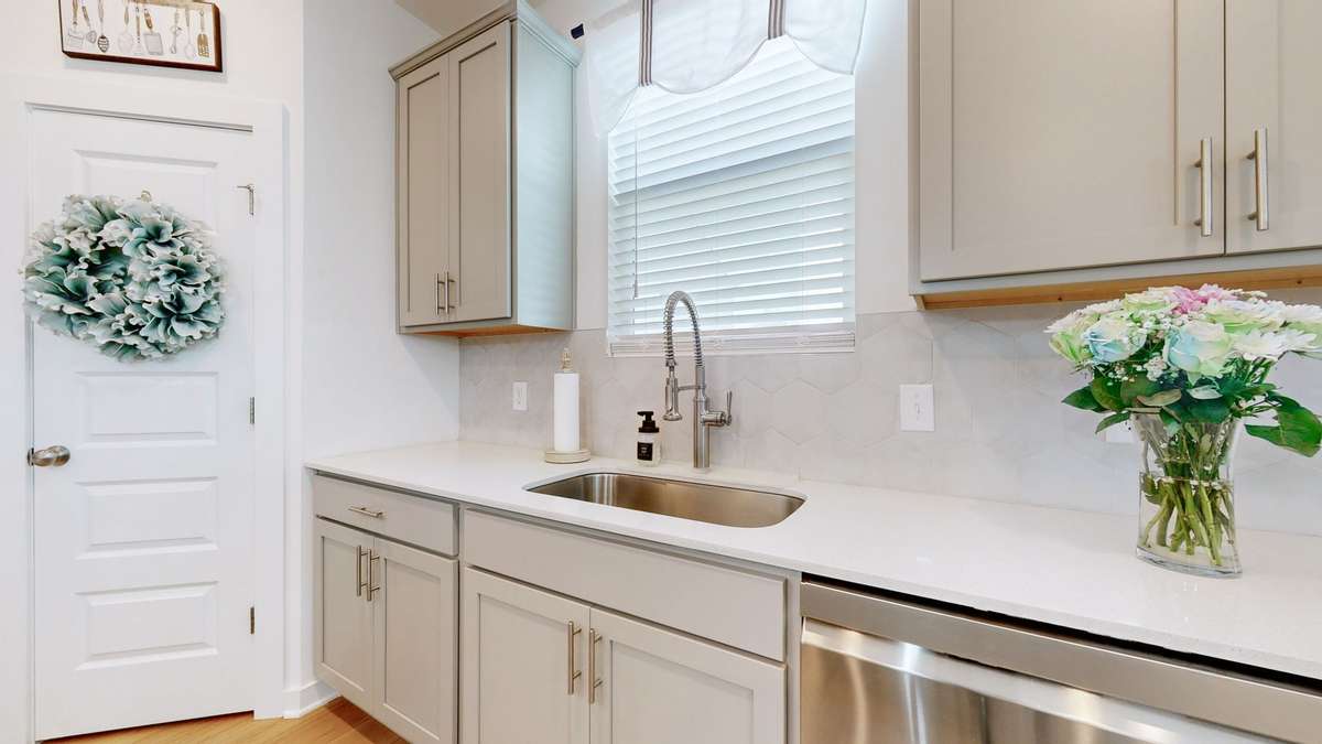 Beautiful counters and upgraded faucet