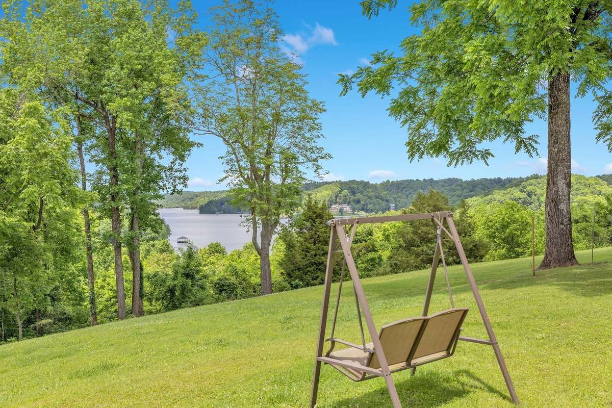 Swinging while staring at the water is definitely relaxing!