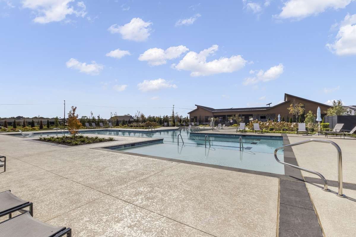 0 entry pool at the Amenity center open year round
