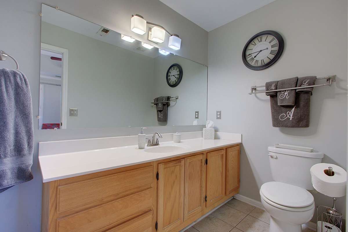 Primary bath.