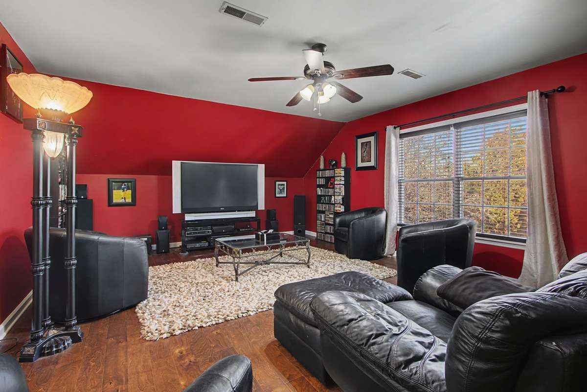 Extra large bonus room has space for movies, games and more!