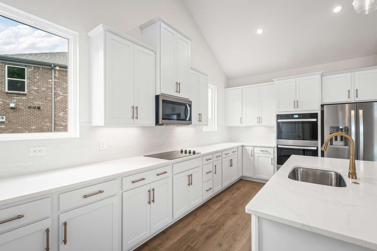 *** Photos are of a previously built Shannon in another Drees Homes community. Standard Features and Options may vary. ***