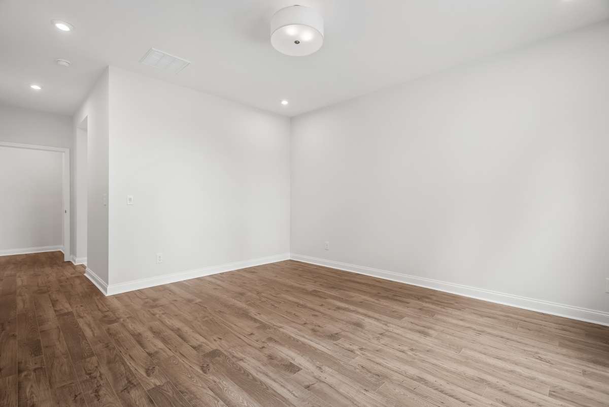 *** Photos are of a previously built Shannon in another Drees Homes community. Standard Features and Options may vary. ***