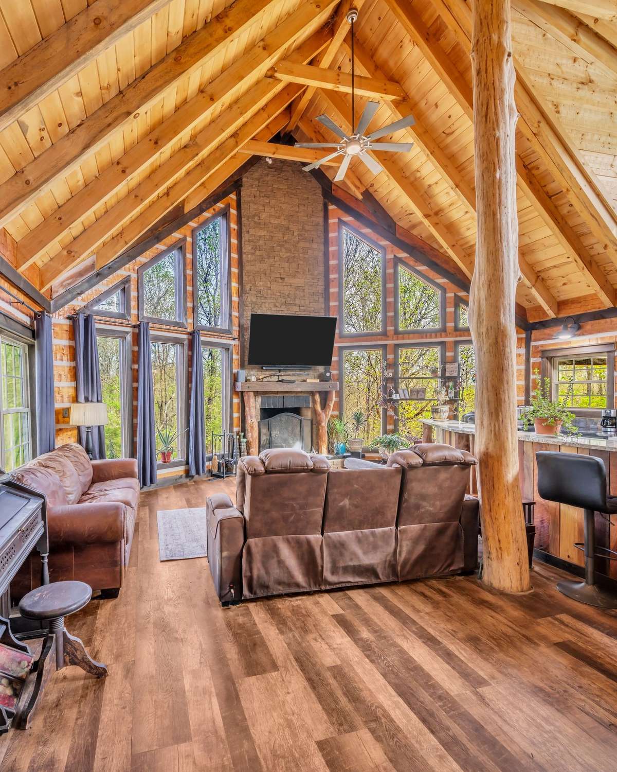 Where this side of Gatlinburg will you find this!  What an absolute beauty!  Center pole hand cut from the property!
