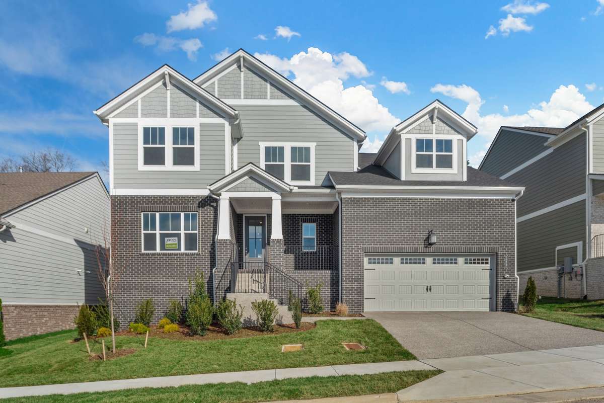 *** Photos are of a previously built Dahlia in another Drees Homes community. Standard Features and Options may vary. ***
