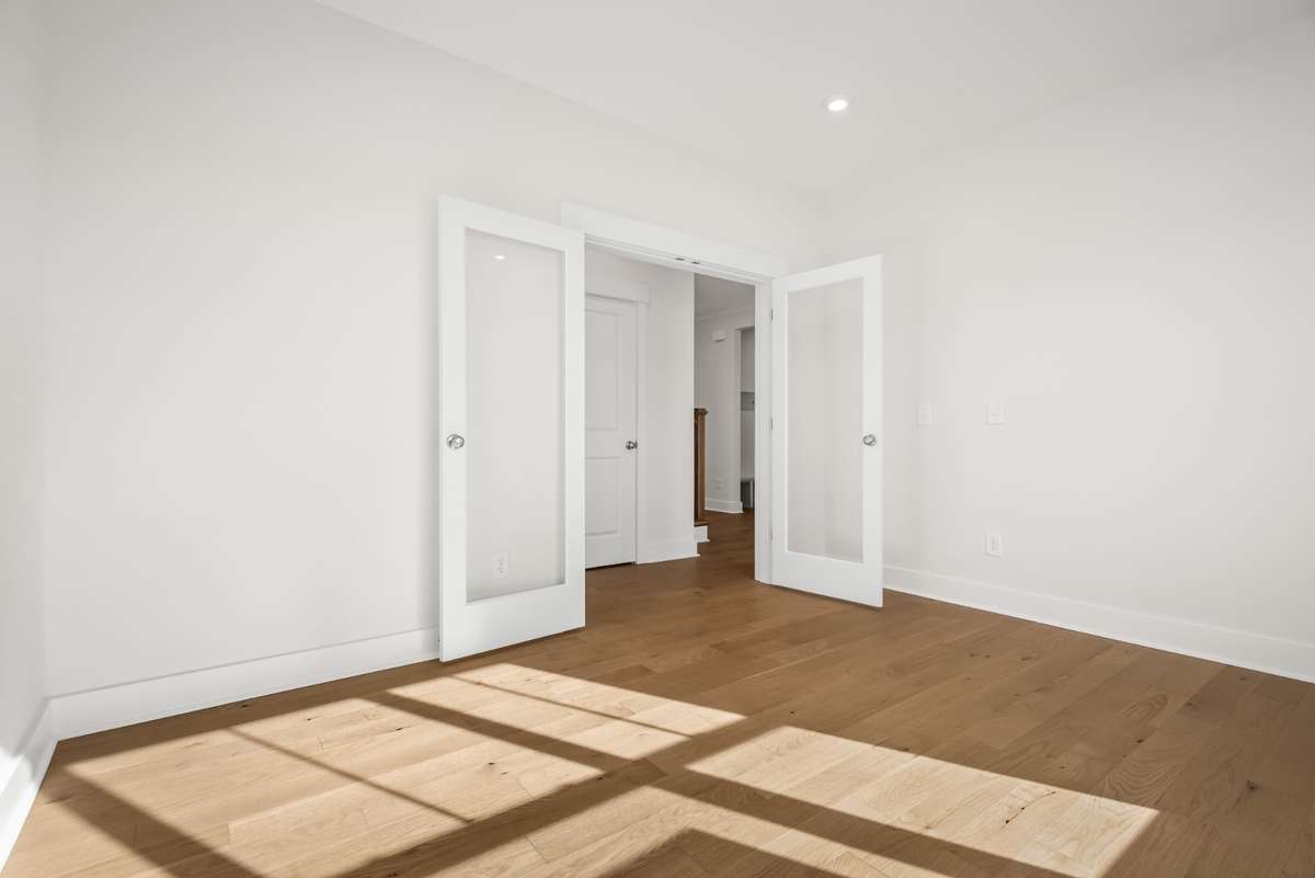 *** Photos are of a previously built Dahlia in another Drees Homes community. Standard Features and Options may vary. ***