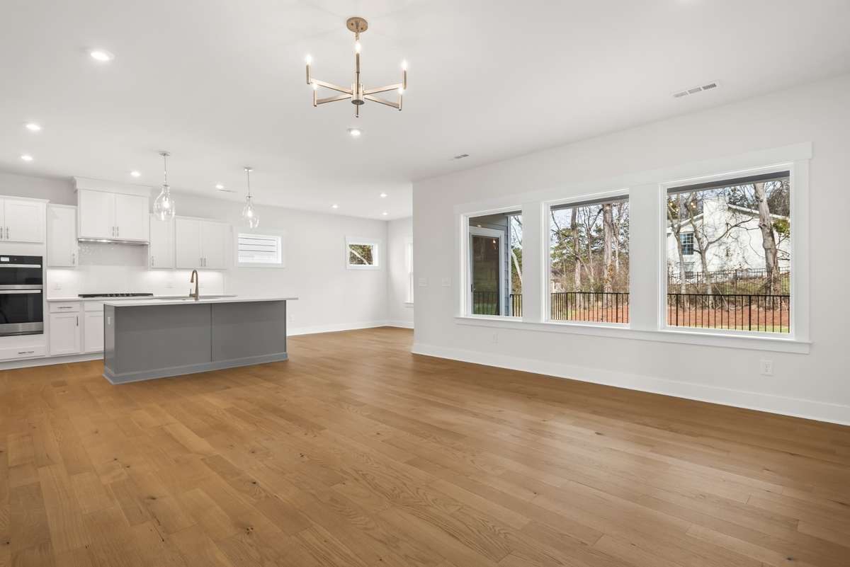 *** Photos are of a previously built Dahlia in another Drees Homes community. Standard Features and Options may vary. ***