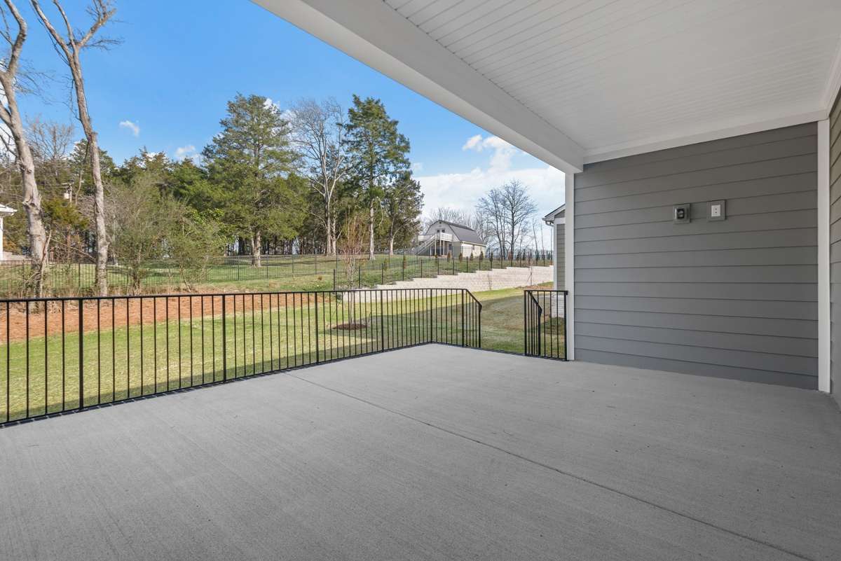 *** Photos are of a previously built Dahlia in another Drees Homes community. Standard Features and Options may vary. ***
