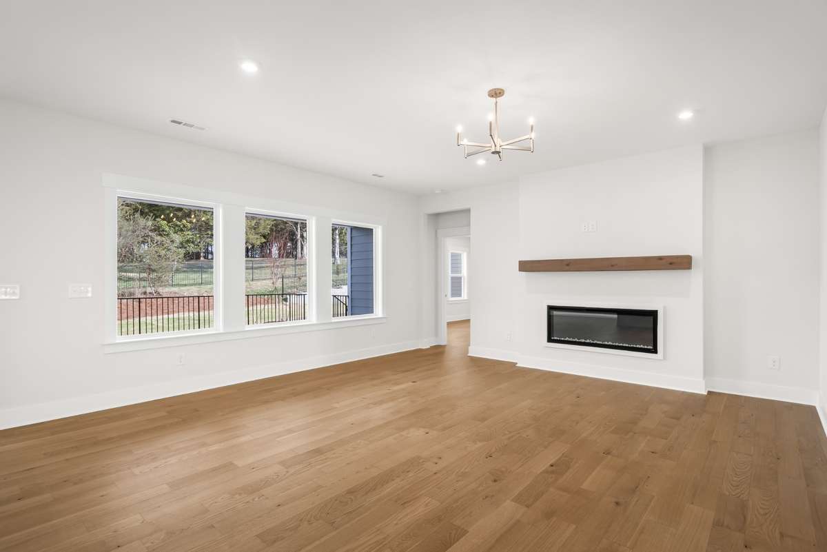 *** Photos are of a previously built Dahlia in another Drees Homes community. Standard Features and Options may vary. ***