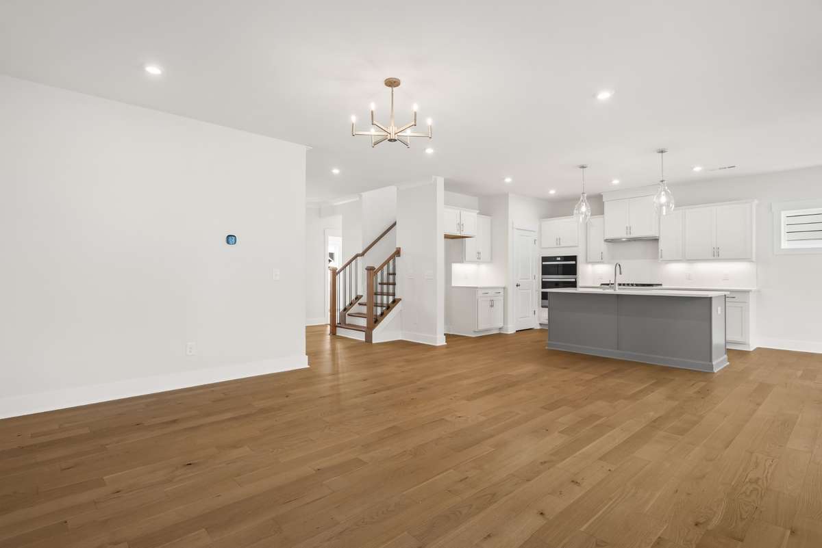 *** Photos are of a previously built Dahlia in another Drees Homes community. Standard Features and Options may vary. ***