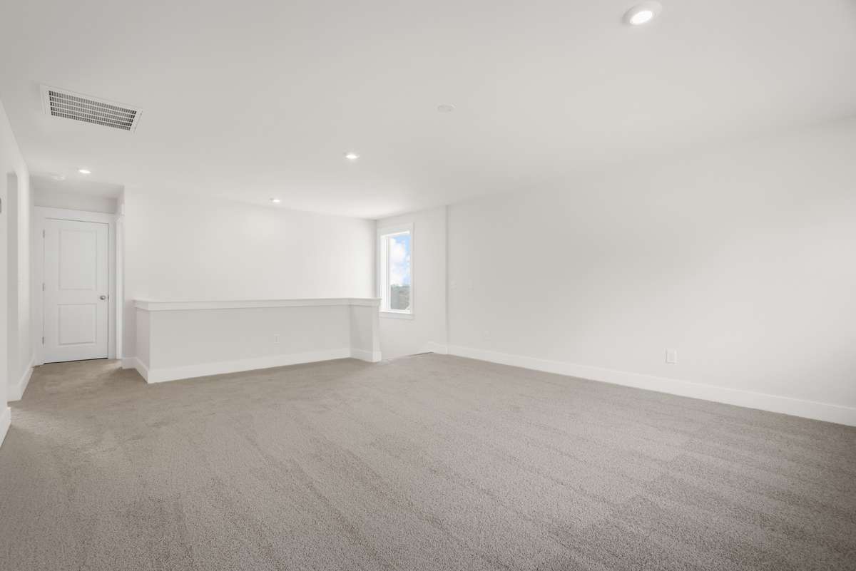 *** Photos are of a previously built Dahlia in another Drees Homes community. Standard Features and Options may vary. ***