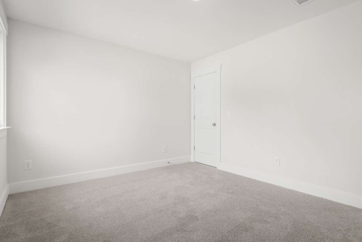*** Photos are of a previously built Dahlia in another Drees Homes community. Standard Features and Options may vary. ***
