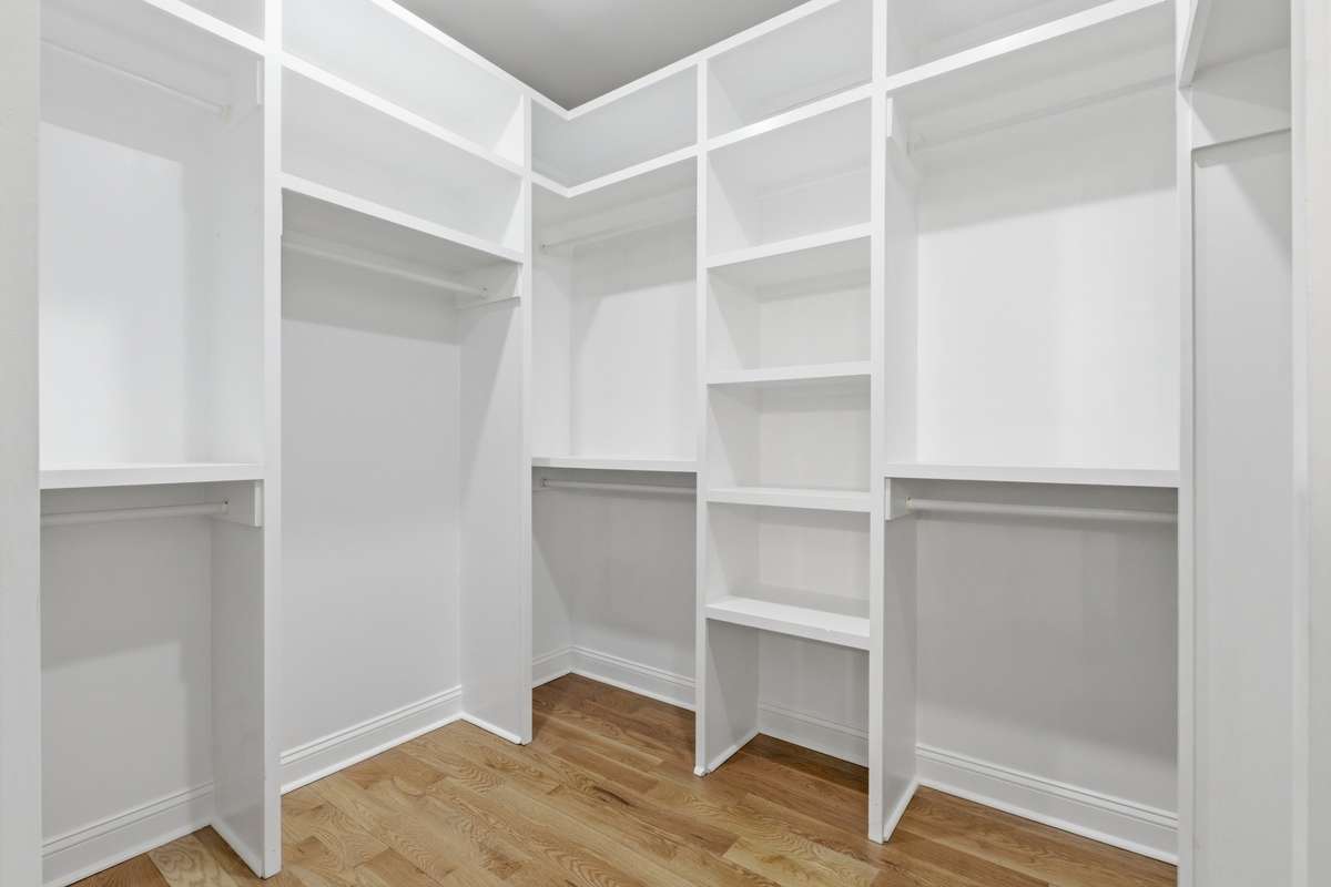 Custom Built-In Closets
