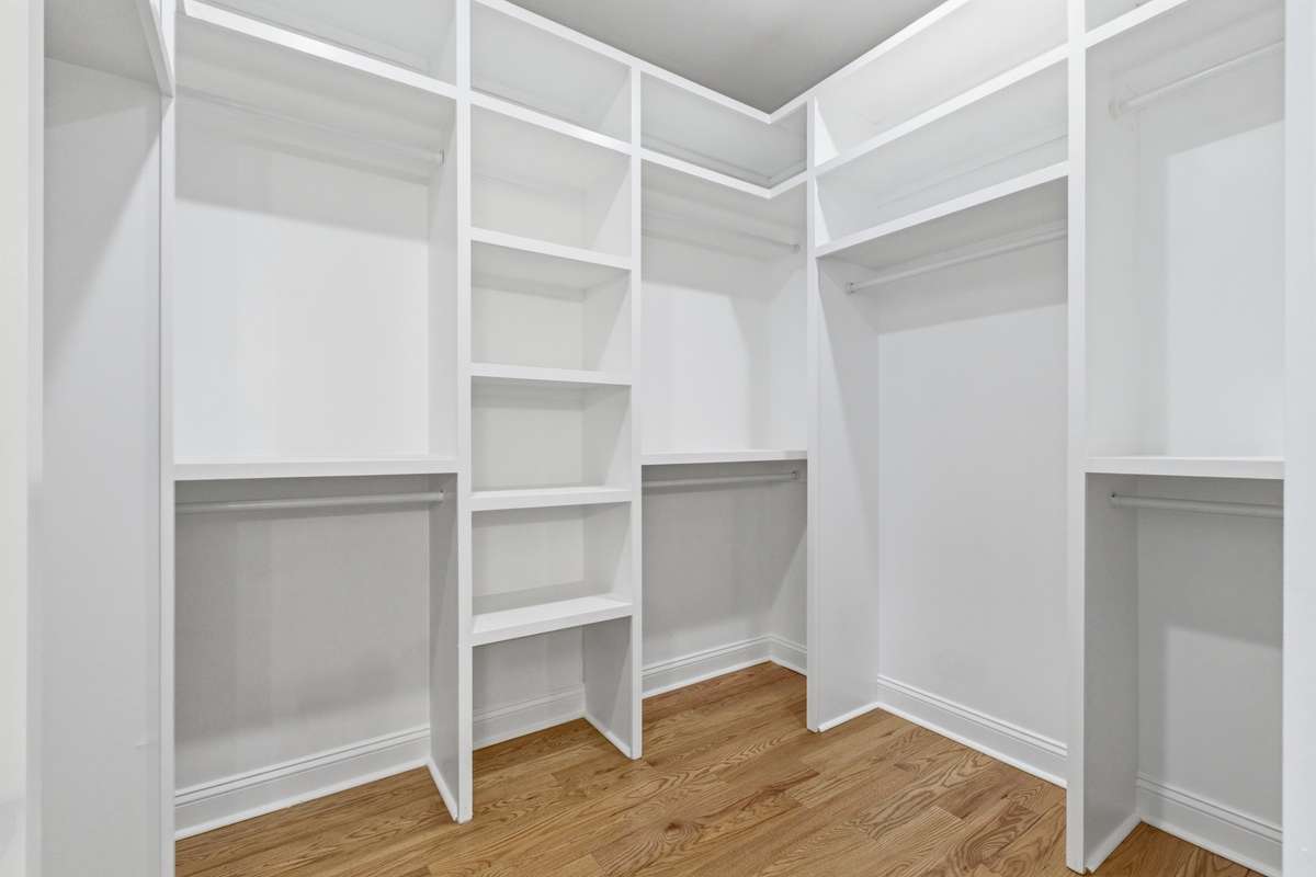 Custom Built-In Closets