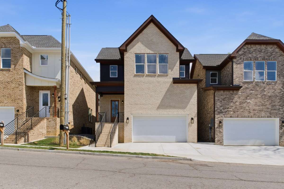 Welcome to 2310 18th Ave N