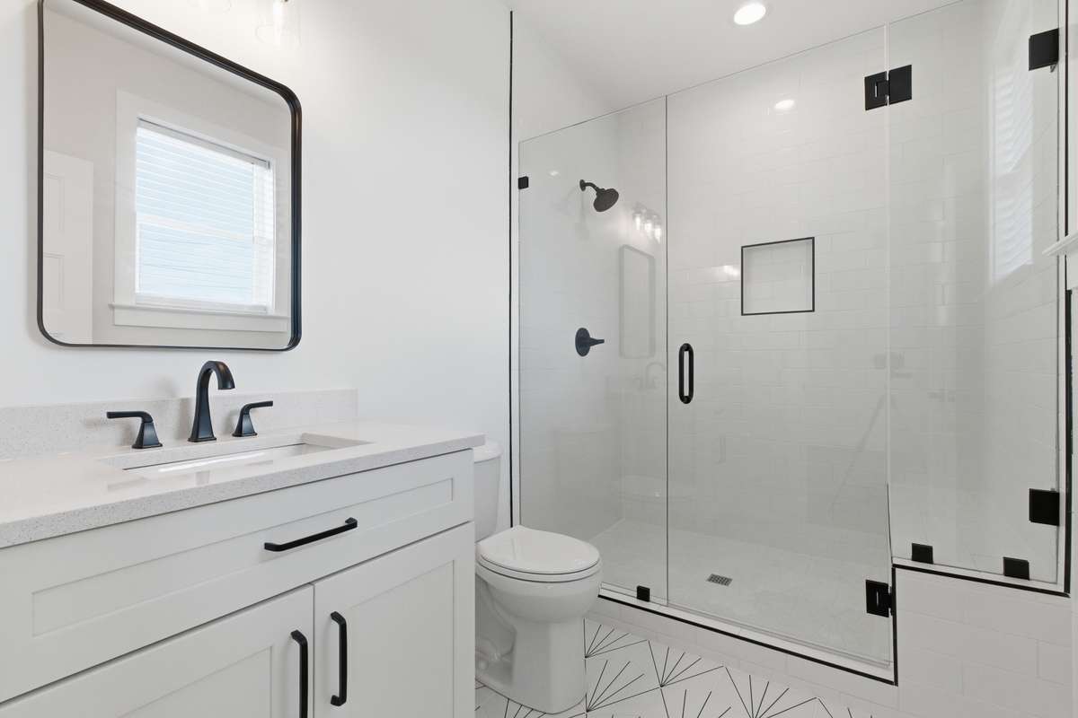 Bathroom 3 attached to Bedroom 3