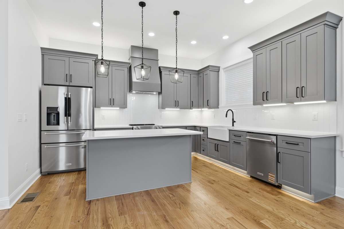 Kitchen Aid Stainless Steel appliances included.