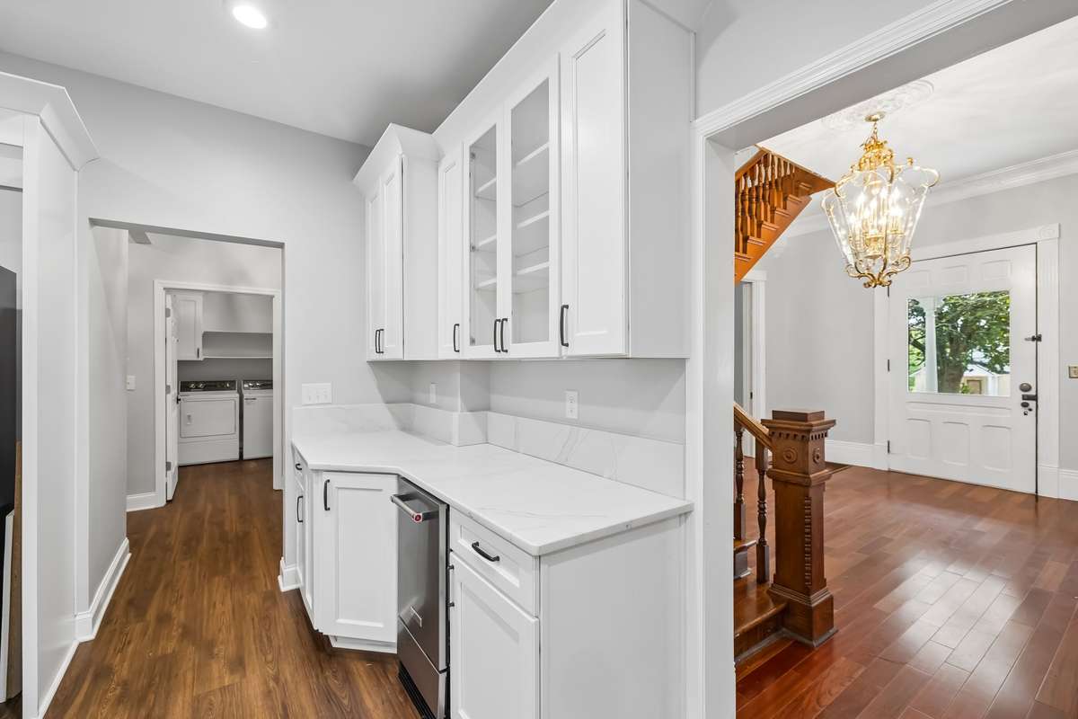 Butlers pantry