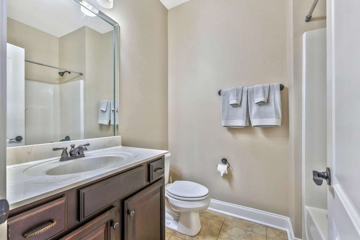 Additional full bath upstairs