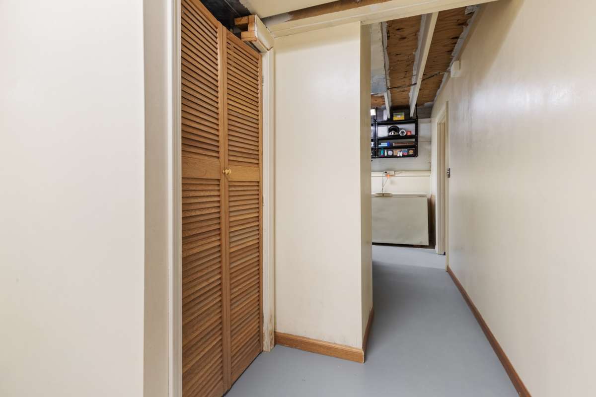 Basement room 9x18