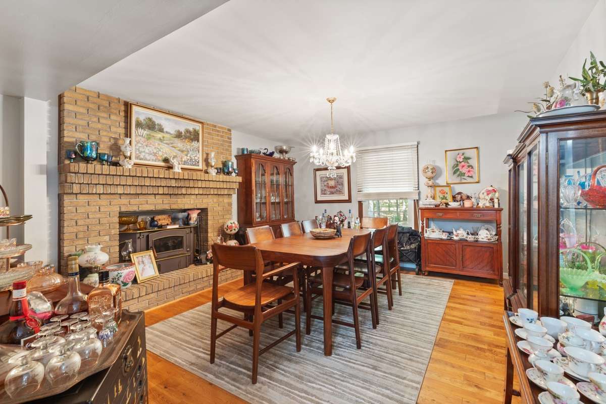 Formal Dining Room