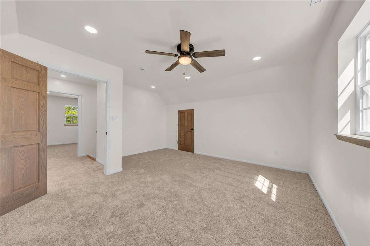 Upstairs bedroom 3