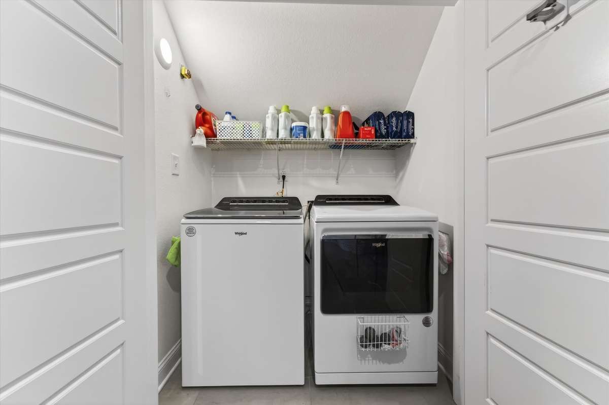 The washer and dryer is negotiable to stay