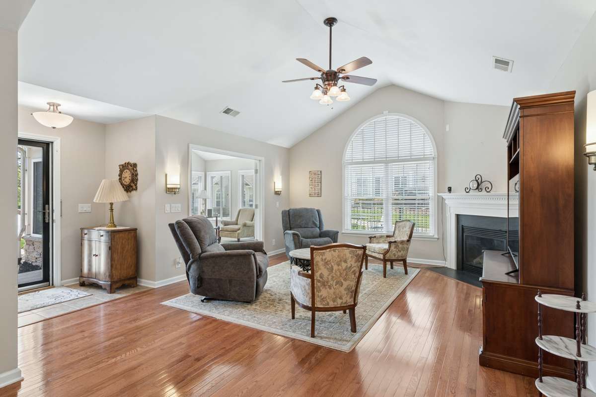 Second Living Area, hardwoods, Elevated Ceiling height, Superb Lighting