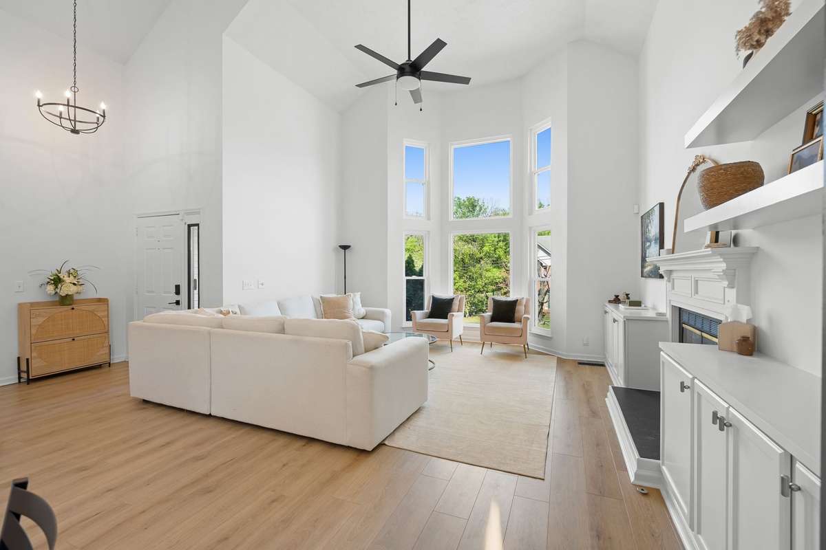 soaring ceilings | tons of natural light | new floors | new windows