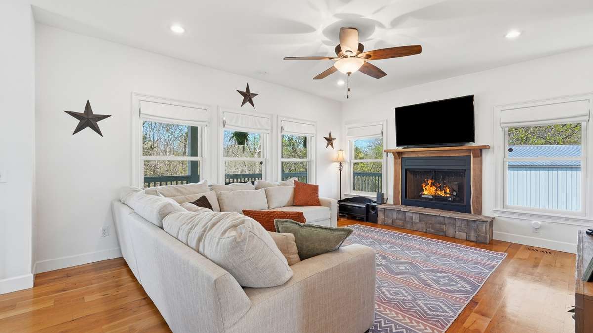 Large windows allow the natural light to spill in