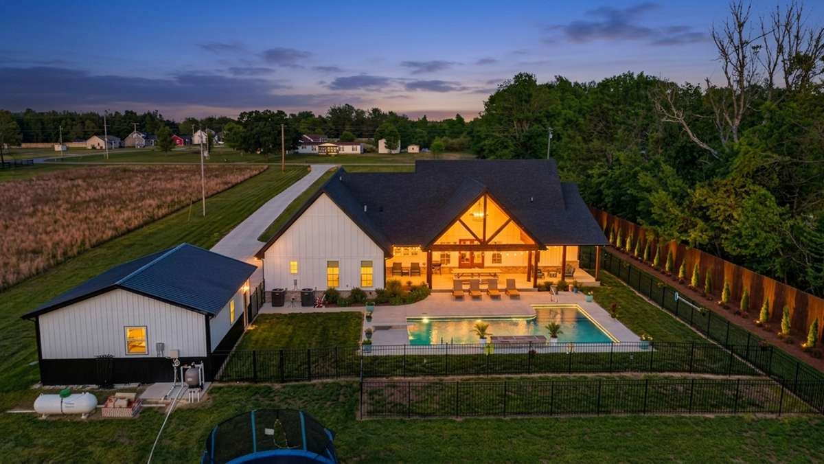 Resort-like oasis out back!