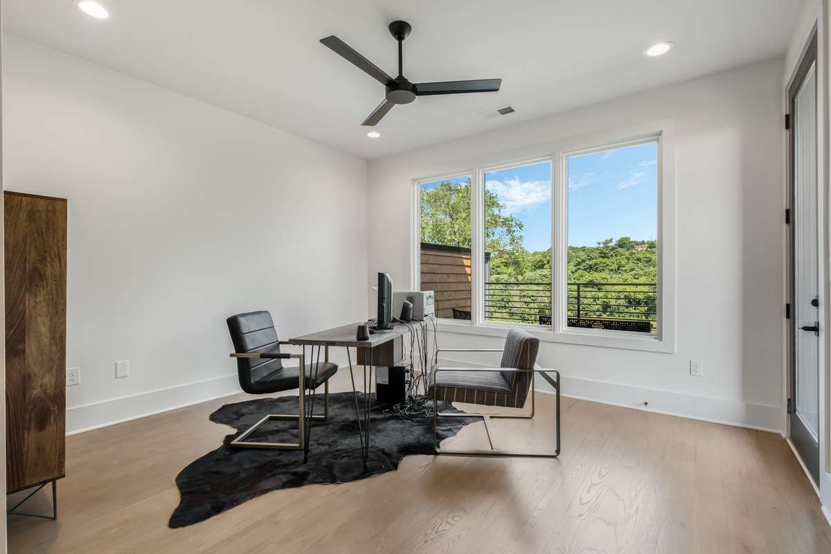 Currently styled as a luxe office with custom walk-in closet - complete with its own private deck for moments of focus or inspiration.
