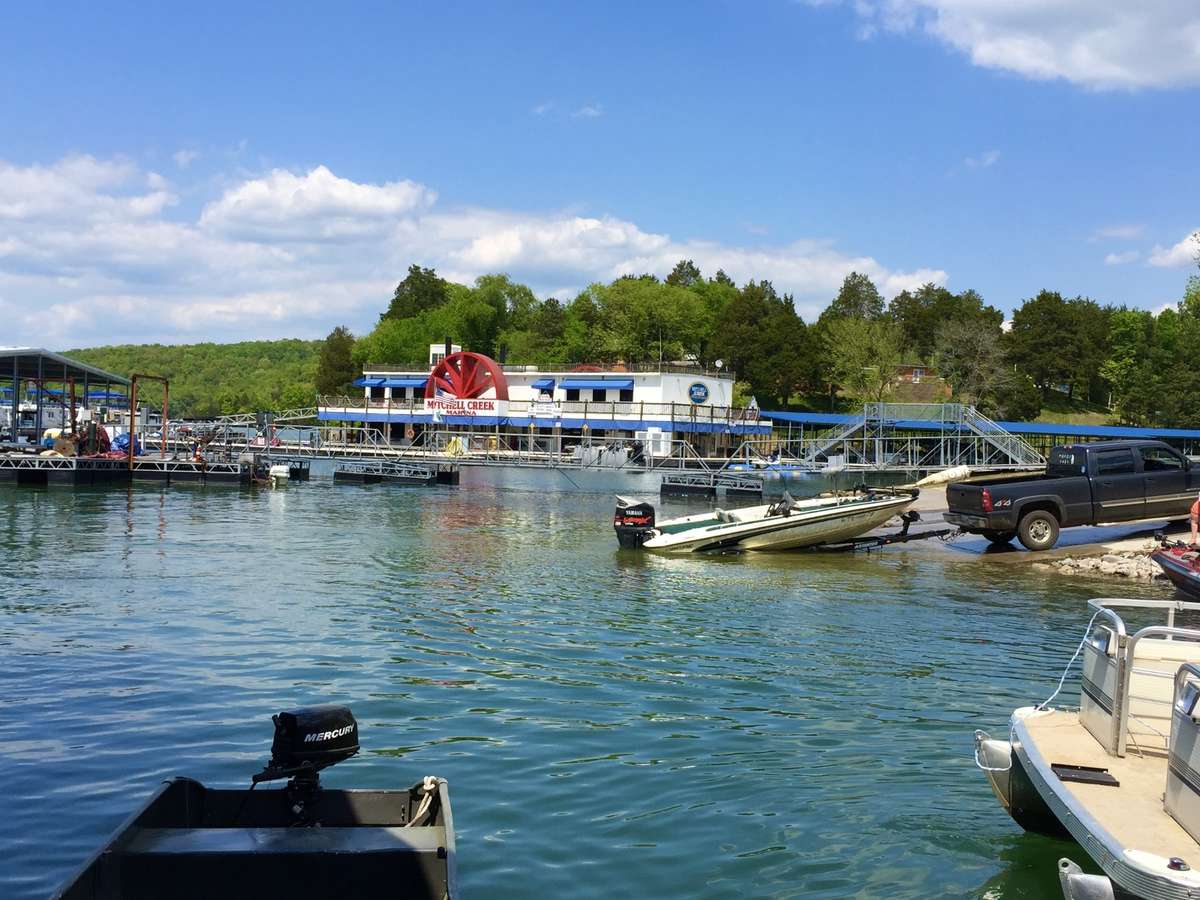 There are several marinas nearby.