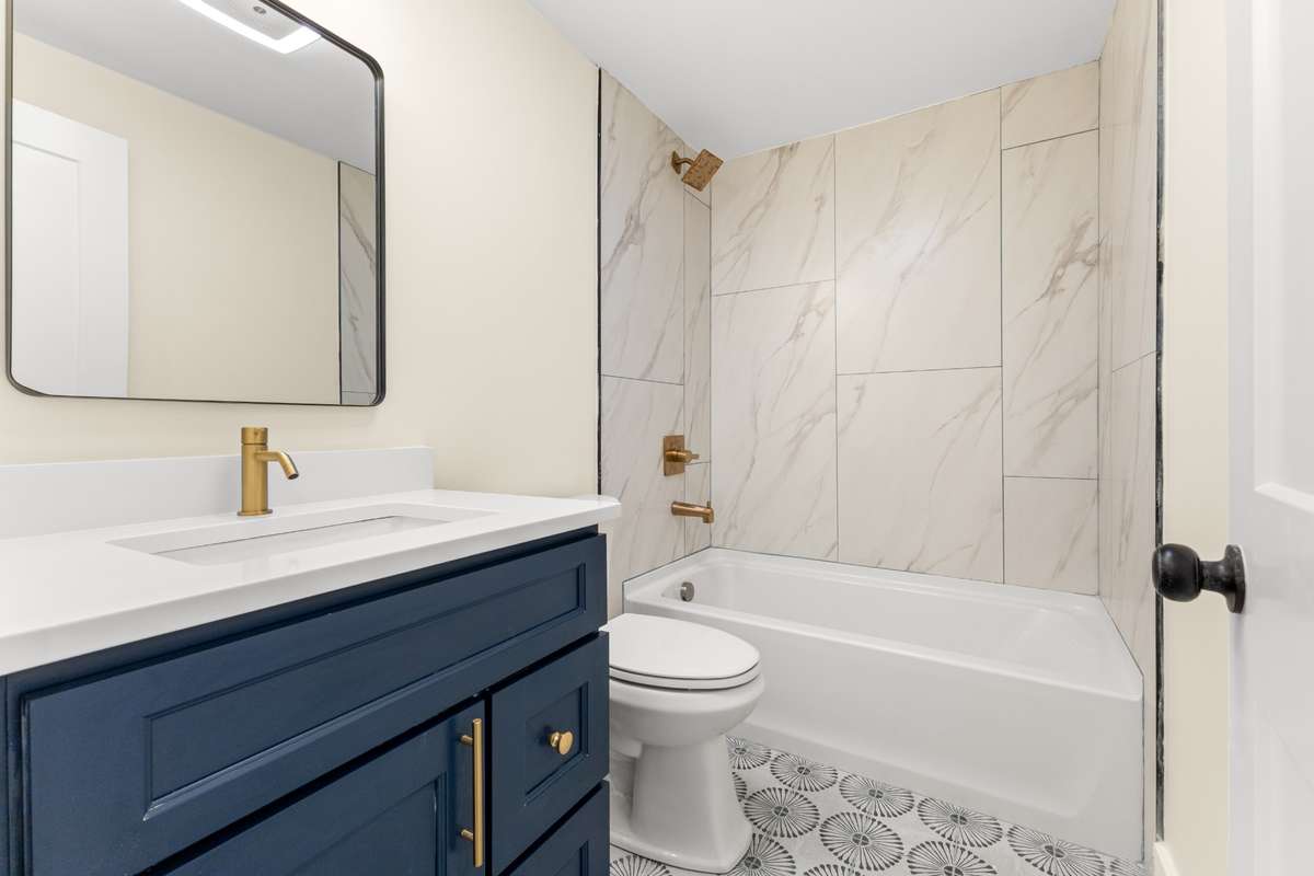 Upstairs Bathroom
