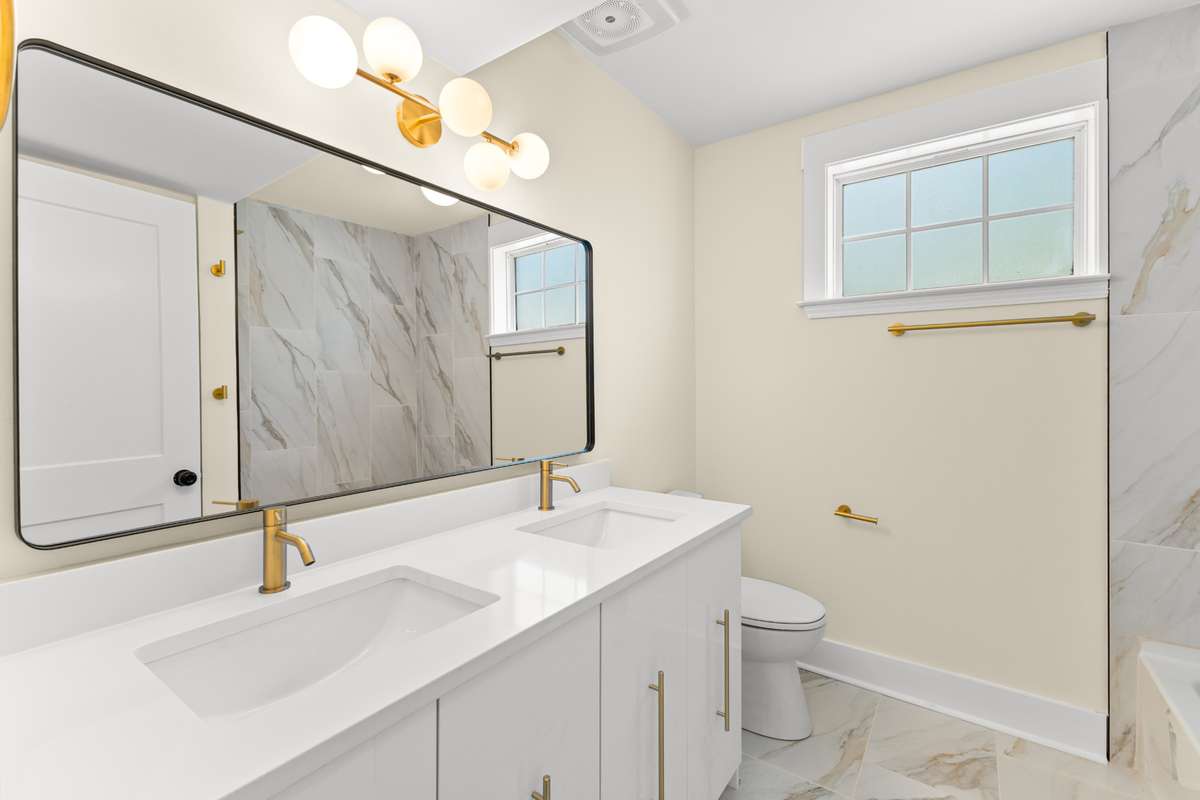 Downstairs Bathroom