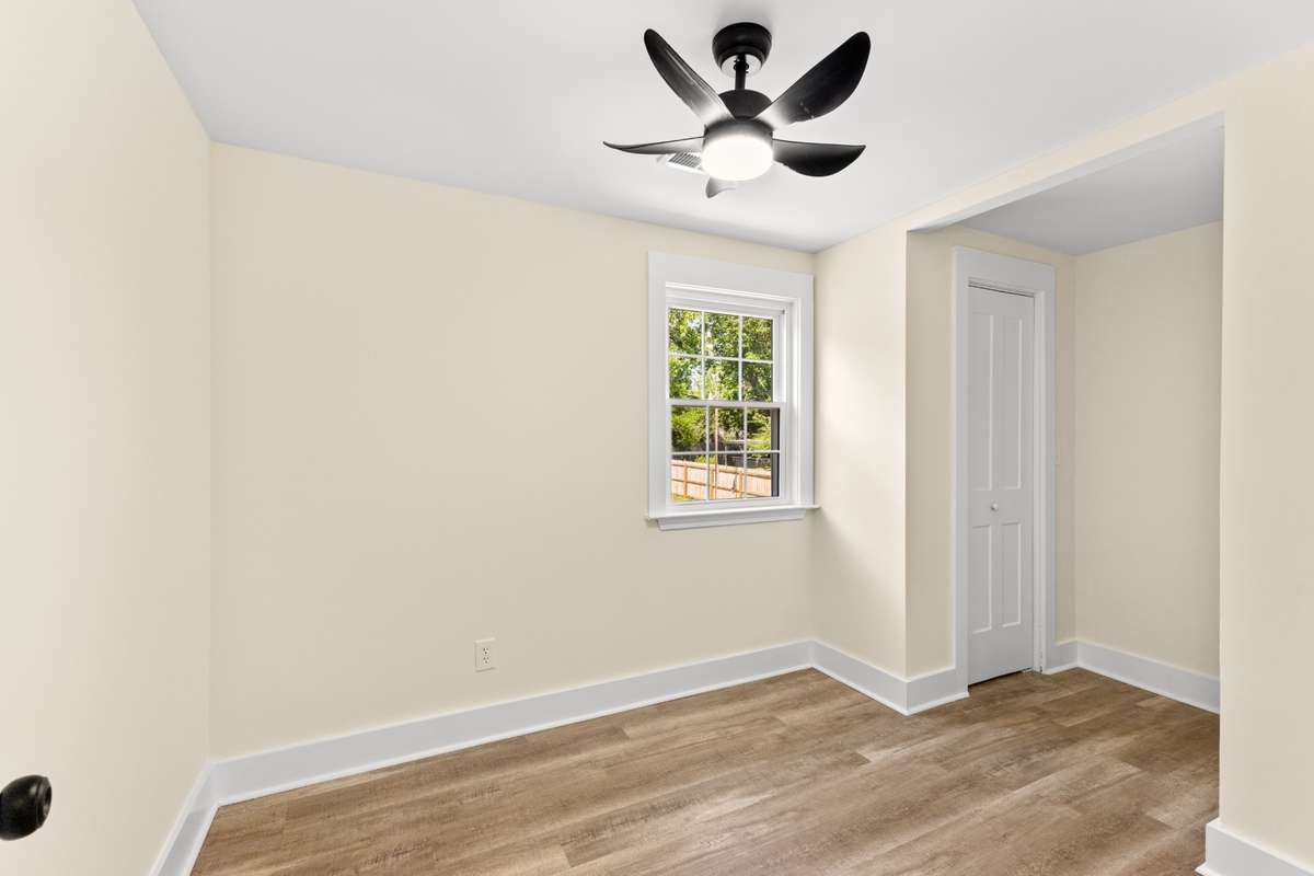 Upstairs Bedroom 3