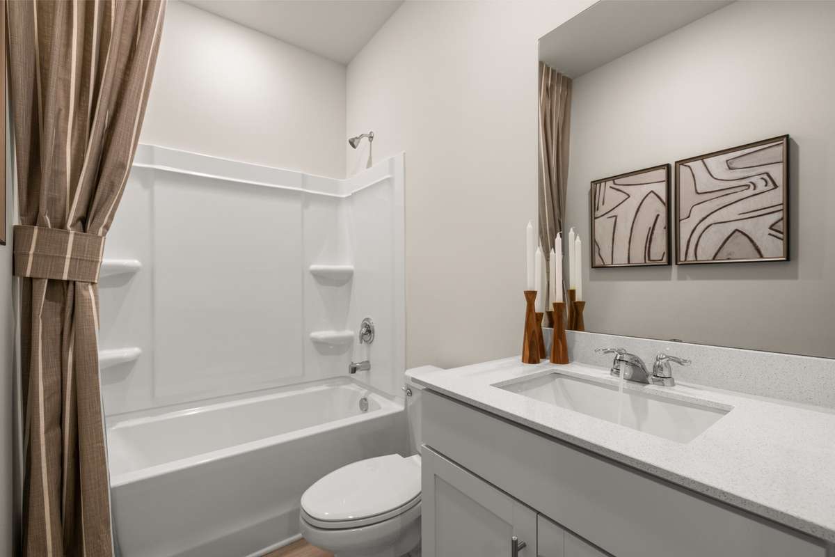 Photo of model, features and selections may not represent community selections