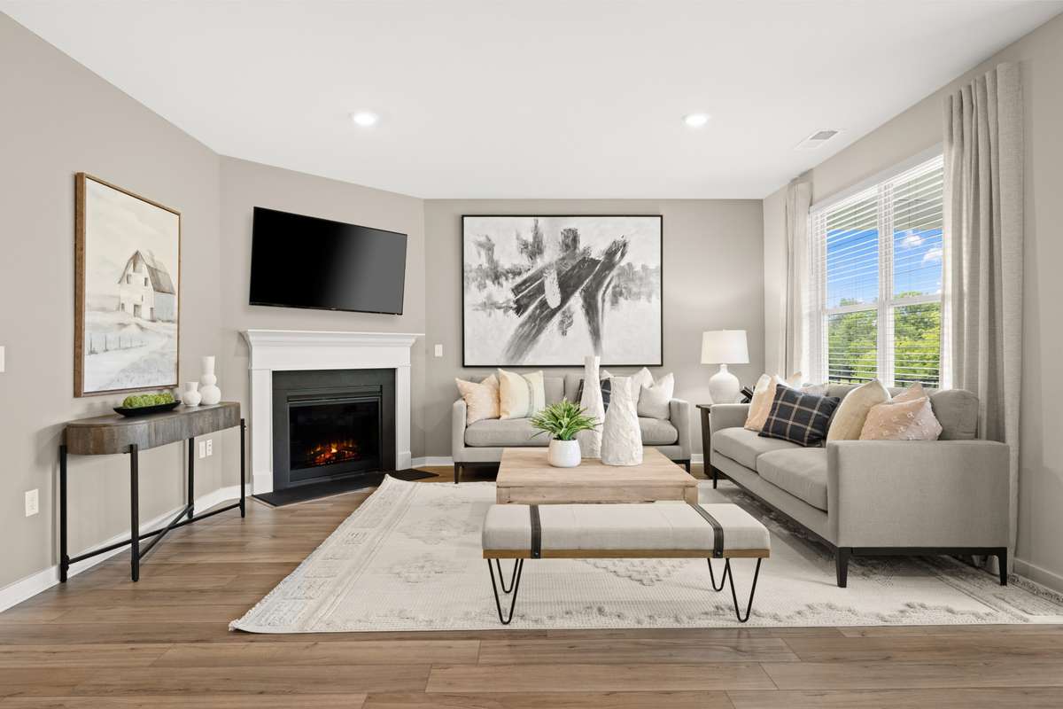 Photo of model, features and selections may not represent community selections