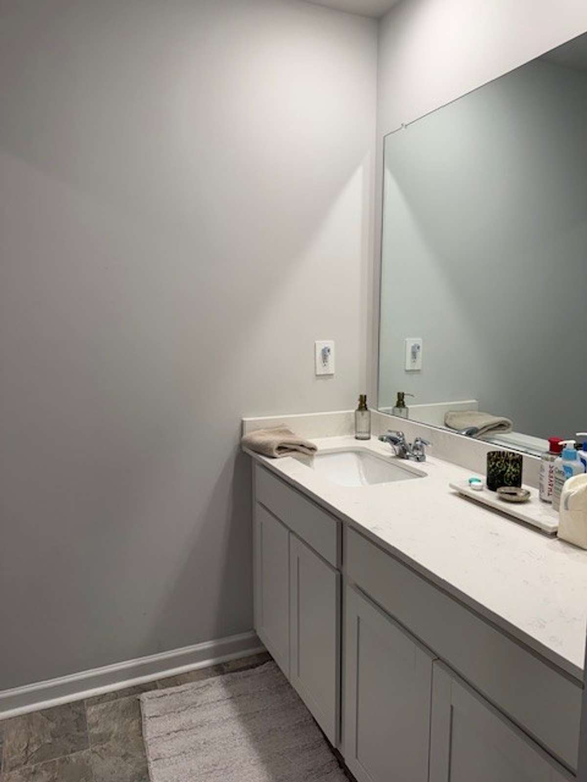 bathroom on 2nd floor