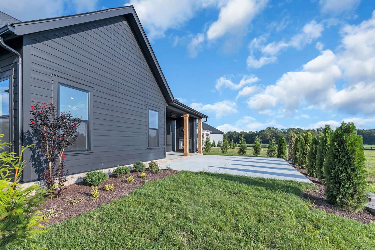 Photos are from another floorplan similar to a Bristol. The Bristol is a new floorplan so photos are more for inspiration.