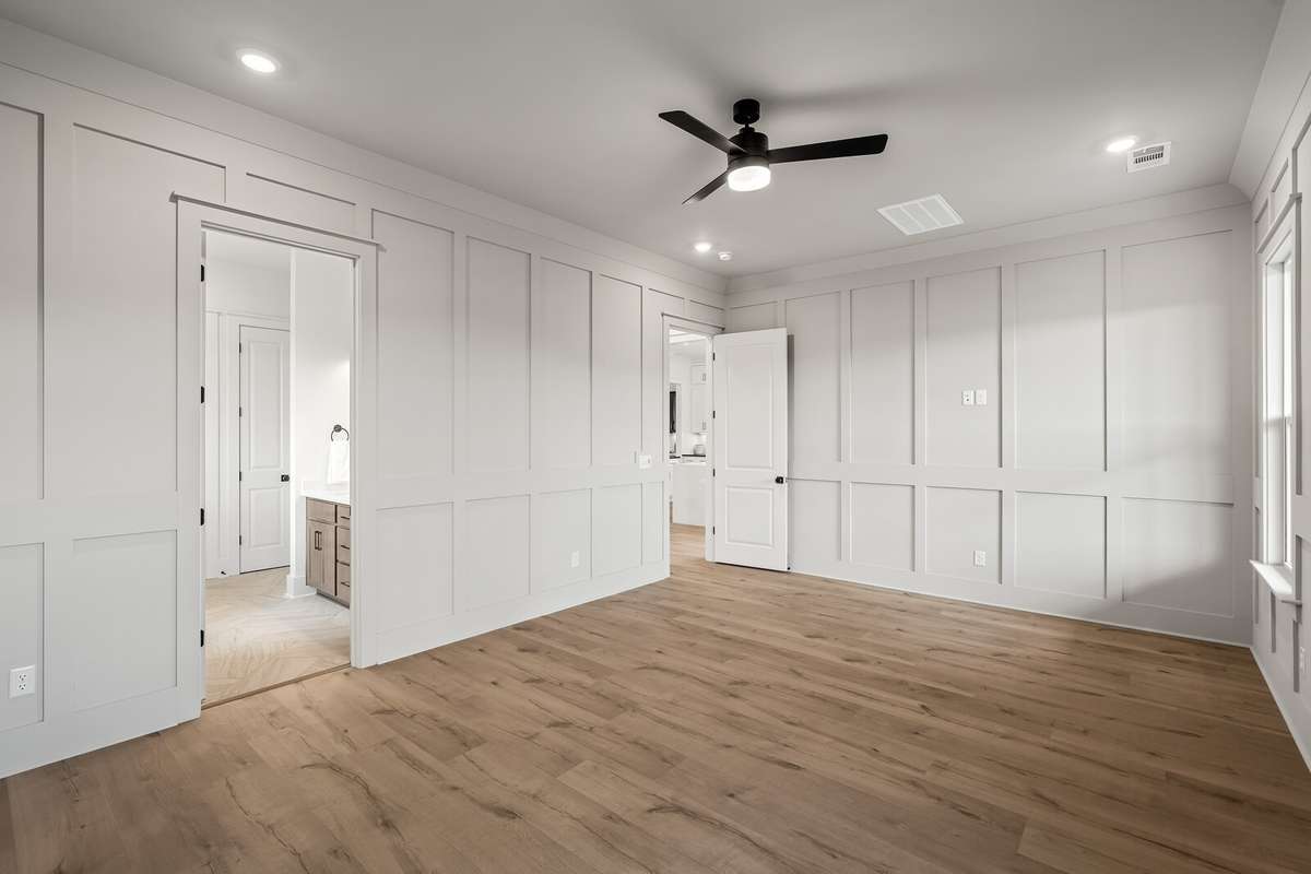Photos are from another floorplan similar to a Bristol. The Bristol is a new floorplan so photos are more for inspiration.