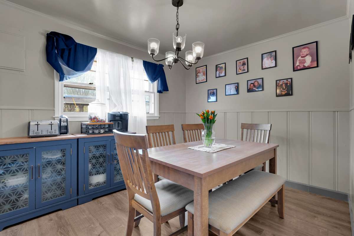 Formal dining room