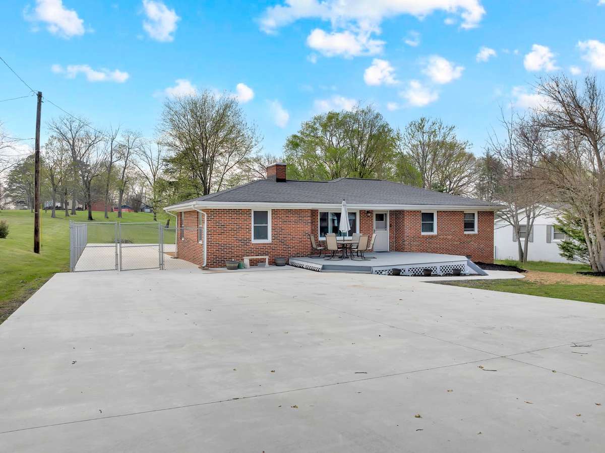 Extensive driveway accommodating parking for 10 vehicles!