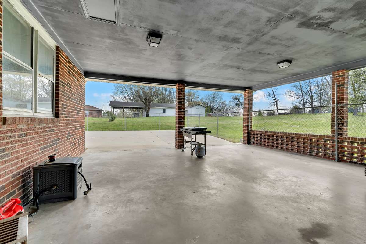Carport (24X24)