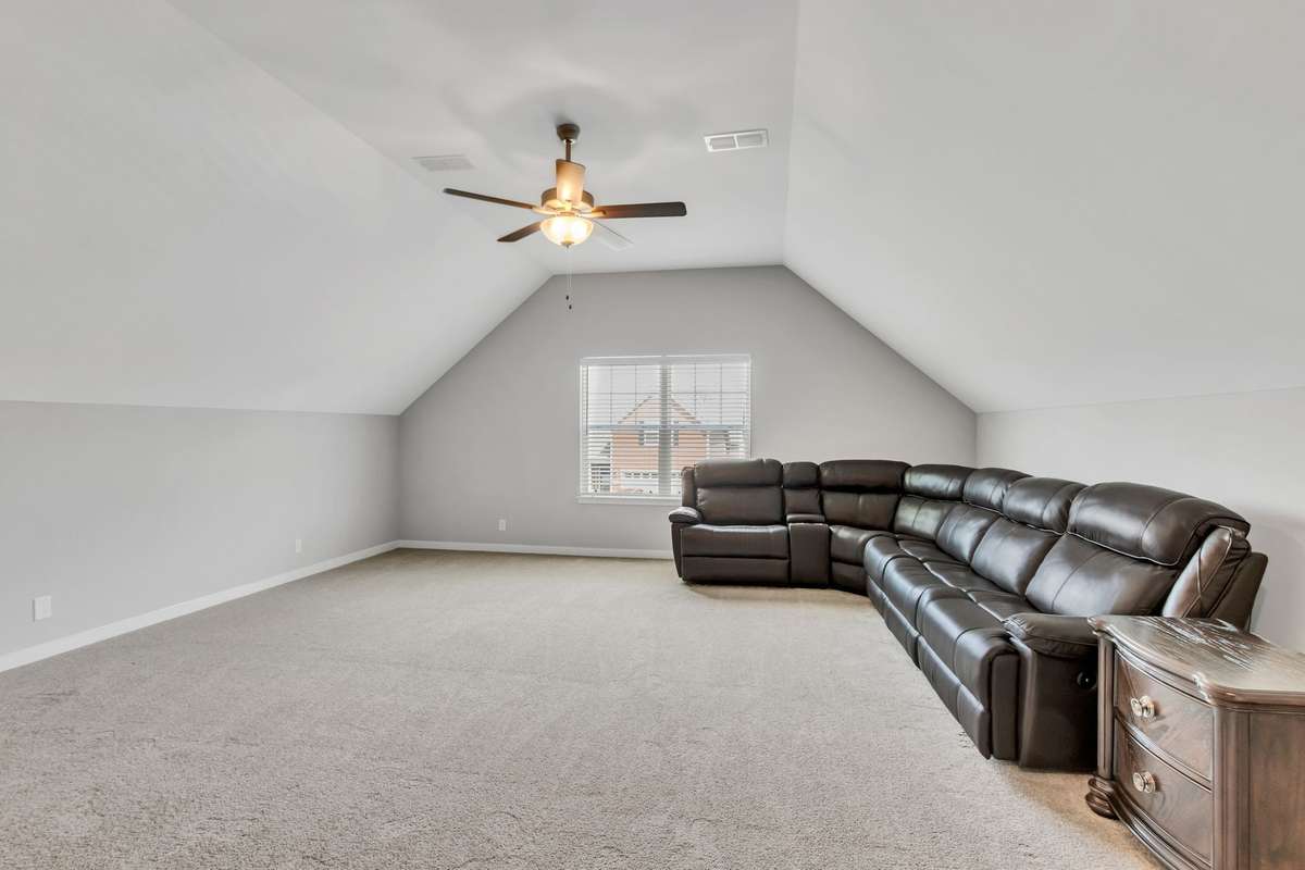 Huge Flex Room you get choose what fits your family's needs