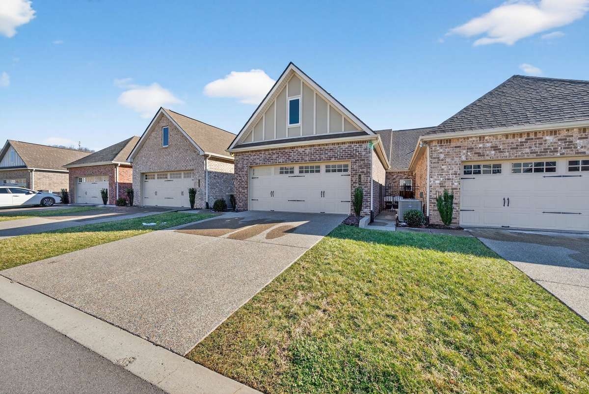 2 car garage! and large driveway